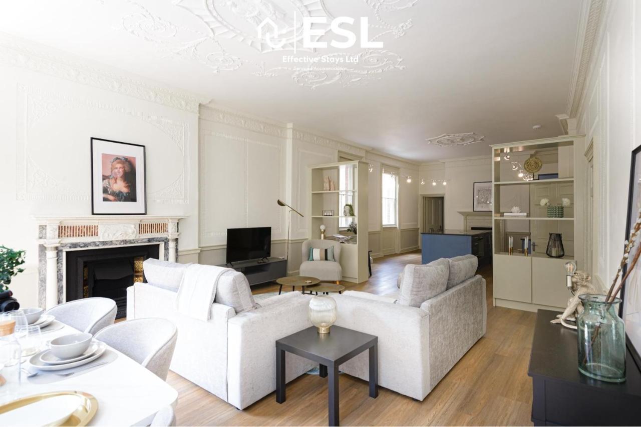 Most Central Luxury Grade 2 Listed Apartment Overlooking Shrewsbury Square - Free Parking Exteriör bild